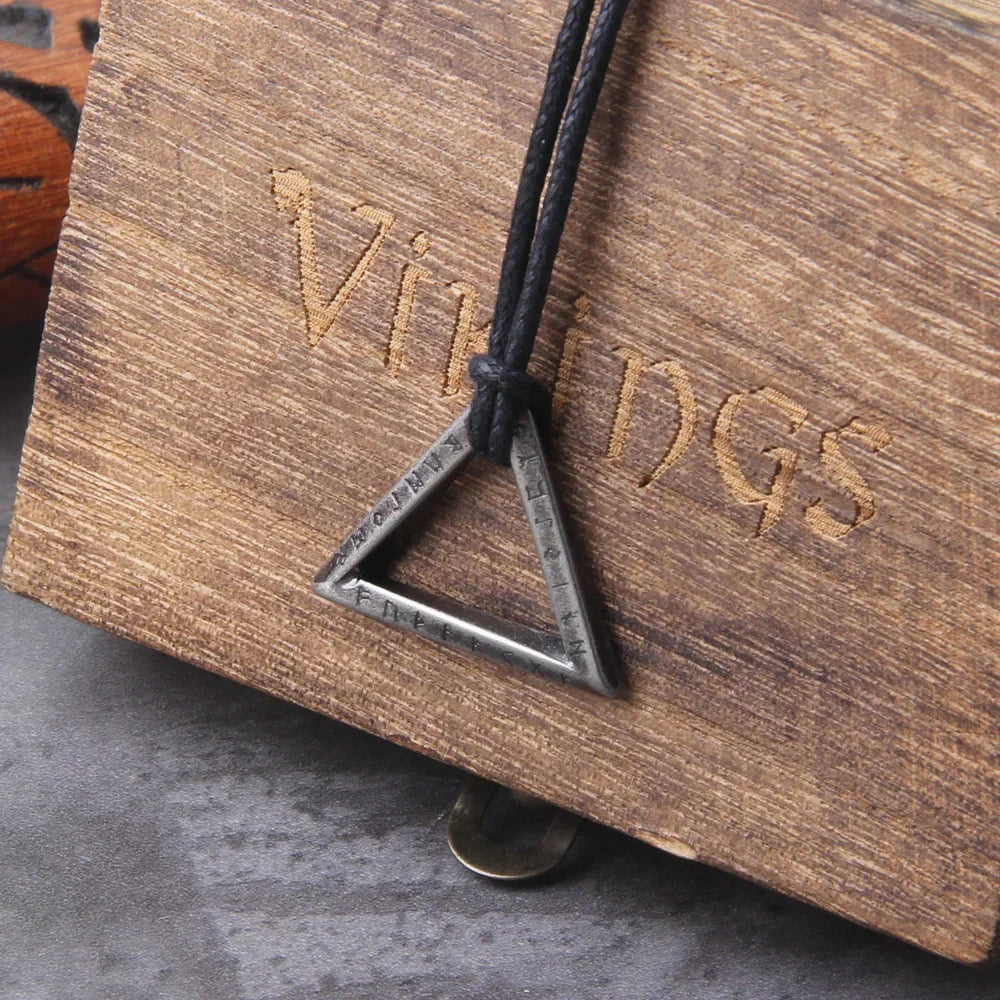 Wyrd Weave - Runic Sigil Amulet